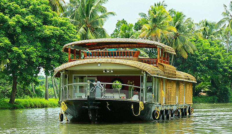 Prashanti Houseboats