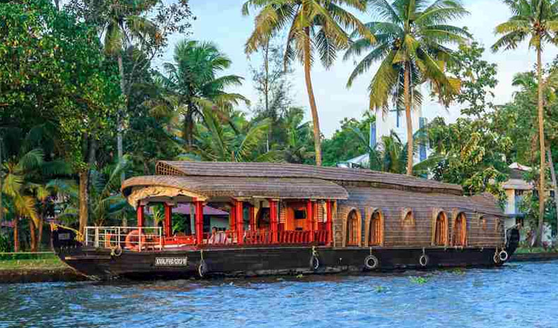 Aqua Jumbo Houseboats