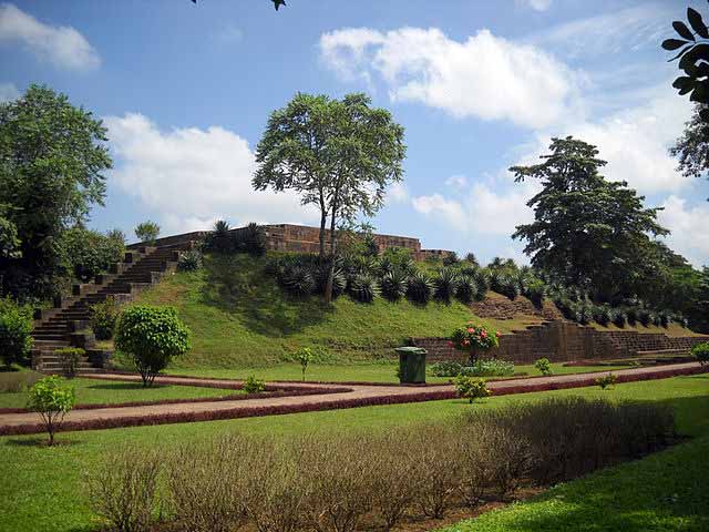 barabarti-fort