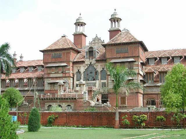 baroda-museum-and-picture-gallery