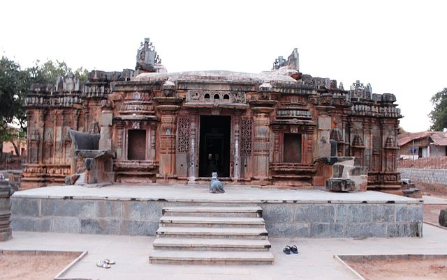 chandramouleshwara-temple