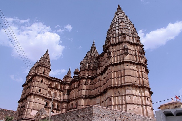 chaturbhuj-temple