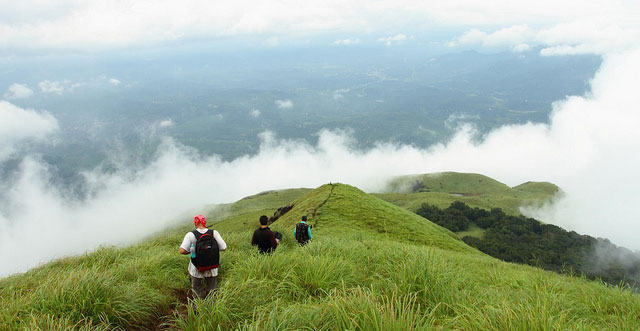 tourist places near vythiri kerala