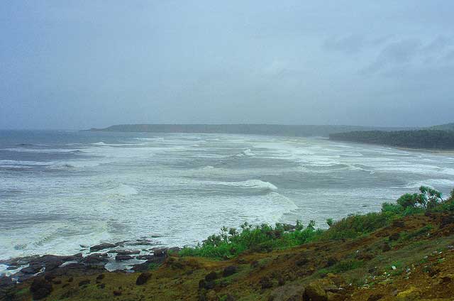 ganapatipulep-beach