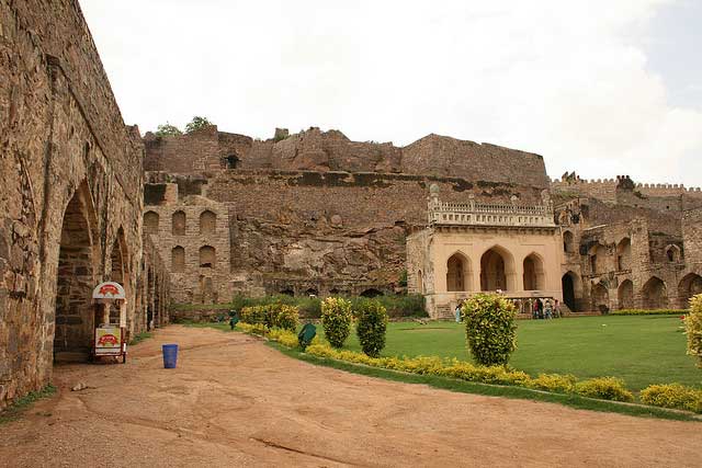 golconda-fort