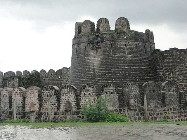 gulbarga-fort1