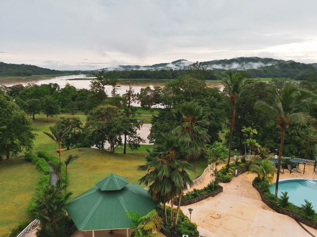 10 Best Hotels Near Statue of Unity