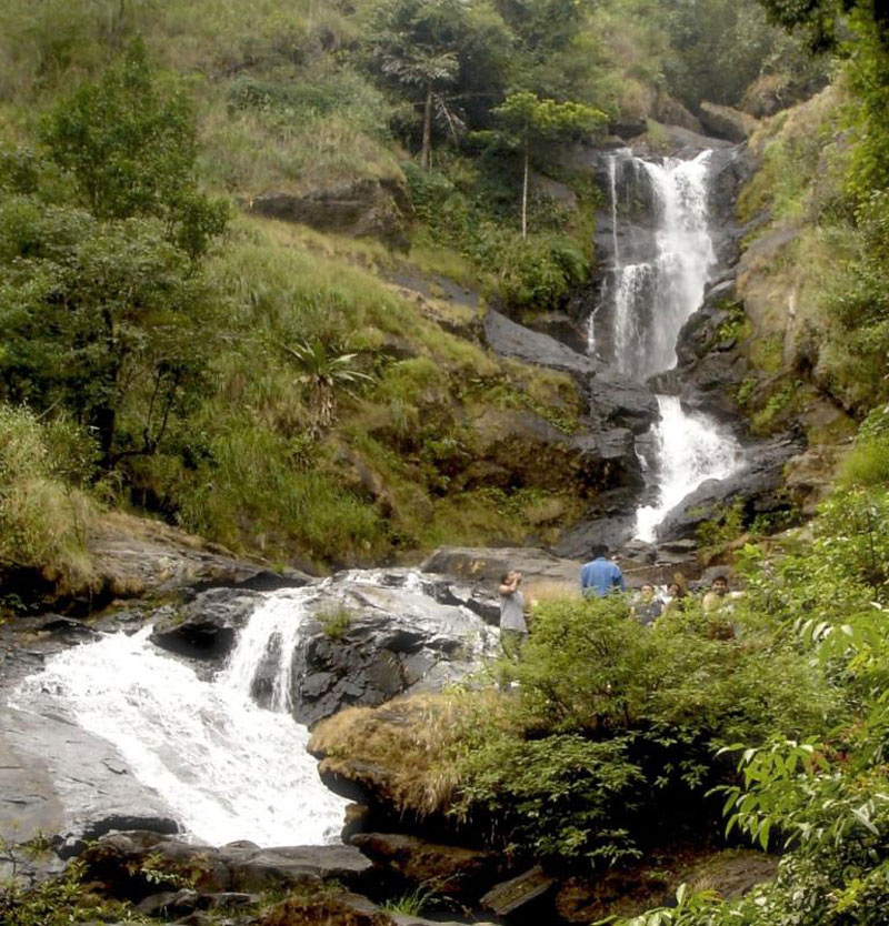 Iruppu Falls