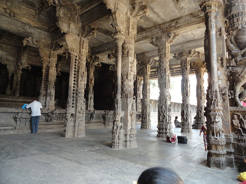 Jalagandeeswara Temple Yelagiri