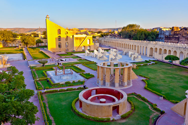 top 10 tourist places in jaipur pdf