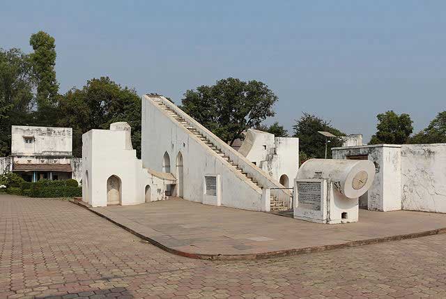 jantar-mantar