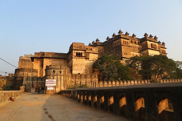 jhansi-fort1