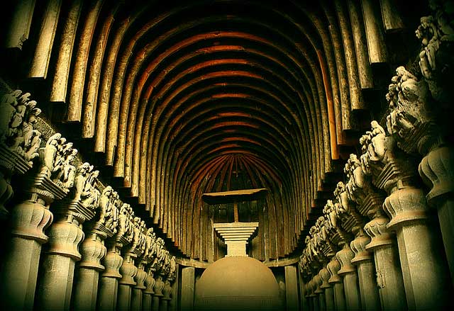 karla-caves