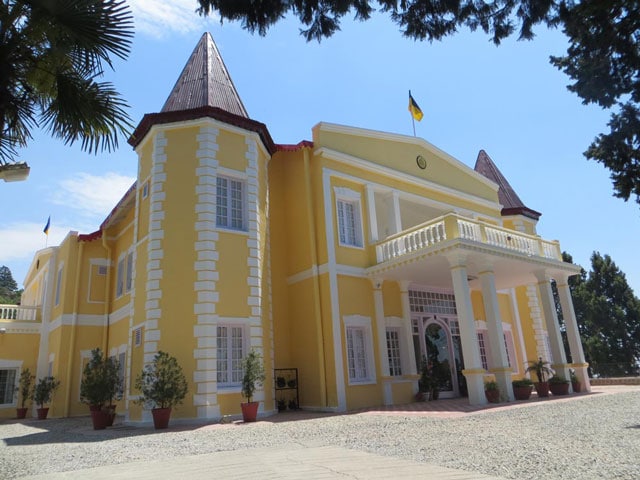Kasmanda Palace