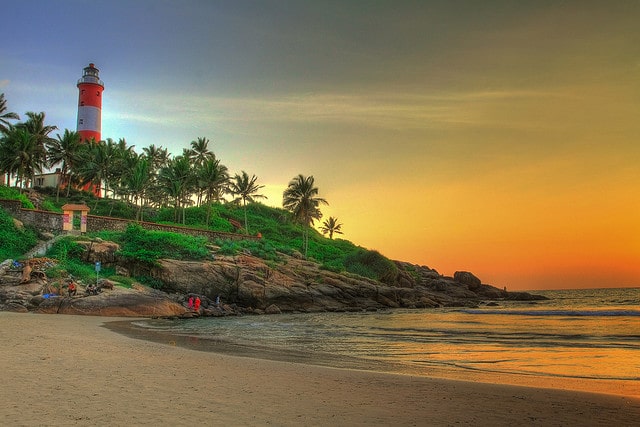 kovalam-beach2