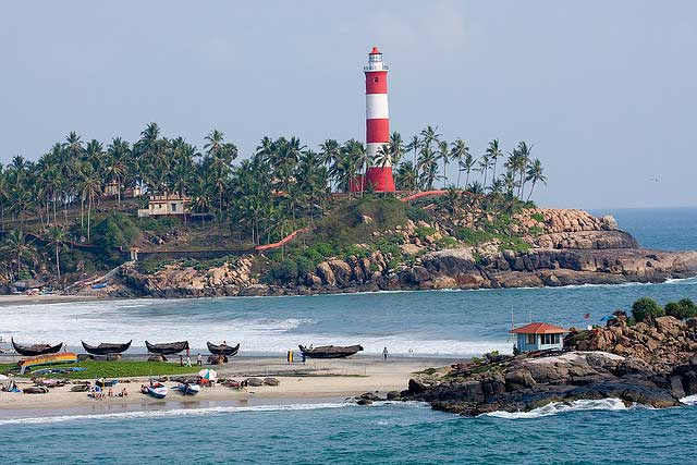 lighthouse-beach