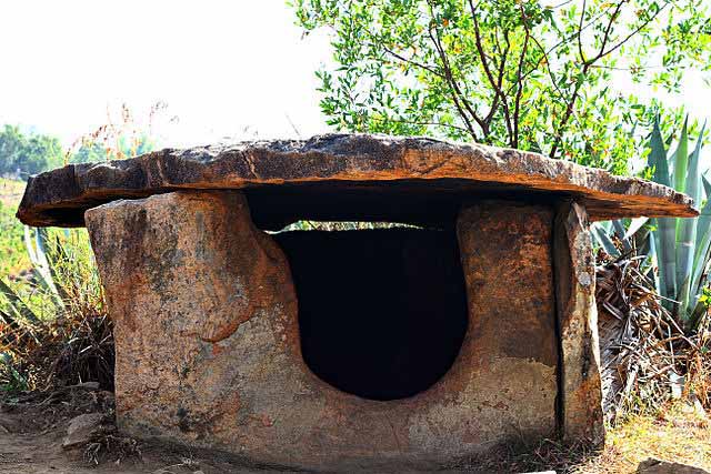 muniyara-dolmens