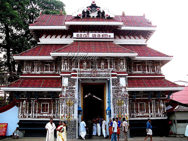 Paramekkavu Bagavathi Temple Trissur