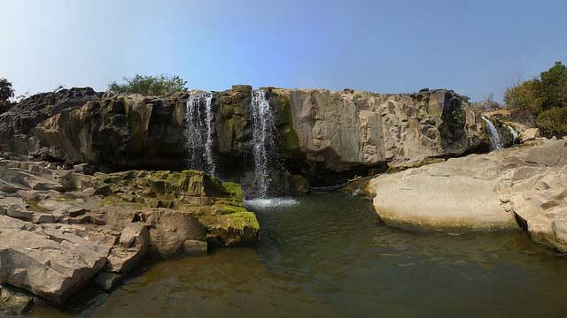 pochera-waterfalls