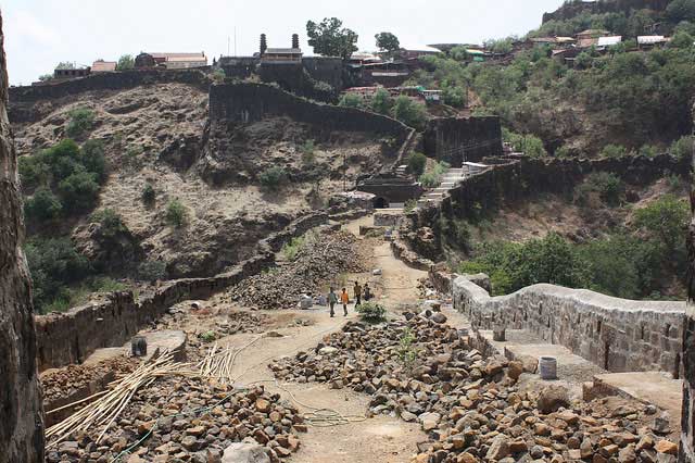 pratapgarh-fort