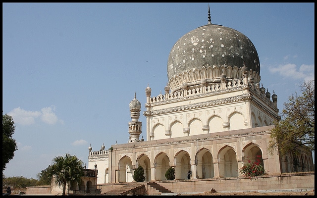 Qutb Shahi Tombs