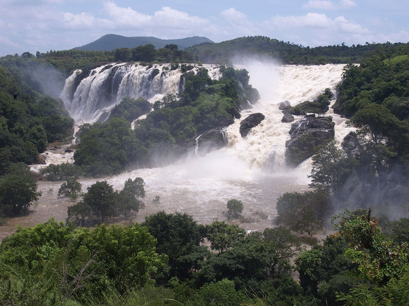 Shivanasamudram – Charming Waterfalls to Be Mesmerized With