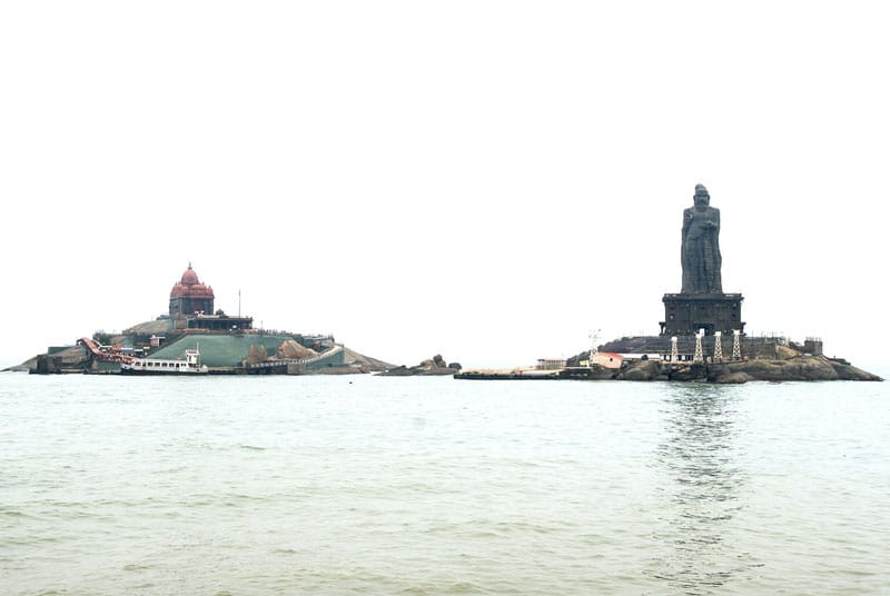 Thiruvalluvar Statue Kanyakumari