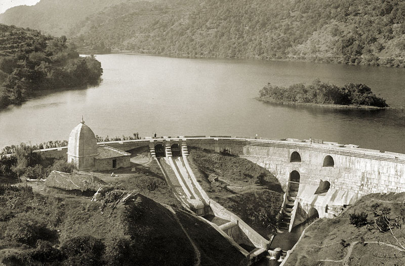 Victoria Dam