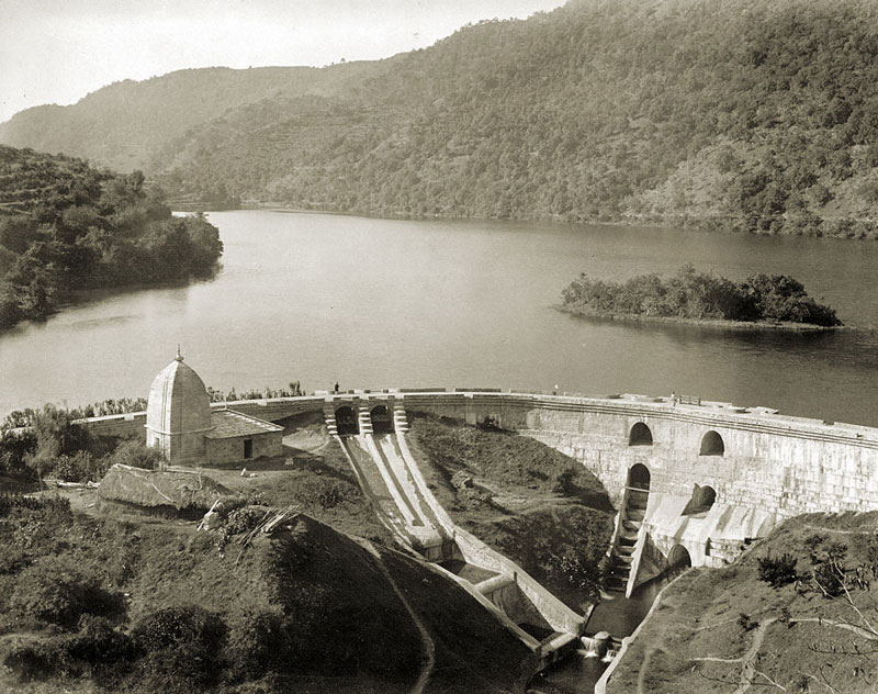 Victoria Dam